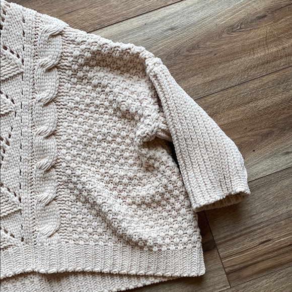 Chunky knit oversized drop shoulder sweater - Picture 5 of 6